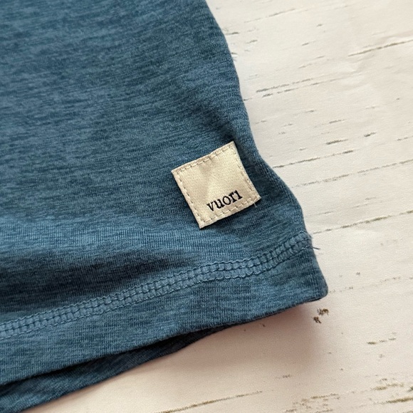 Vuori Lux Performance Tank Pool Heathered Blue Women's XL Racerback New With Tag - Picture 4 of 5